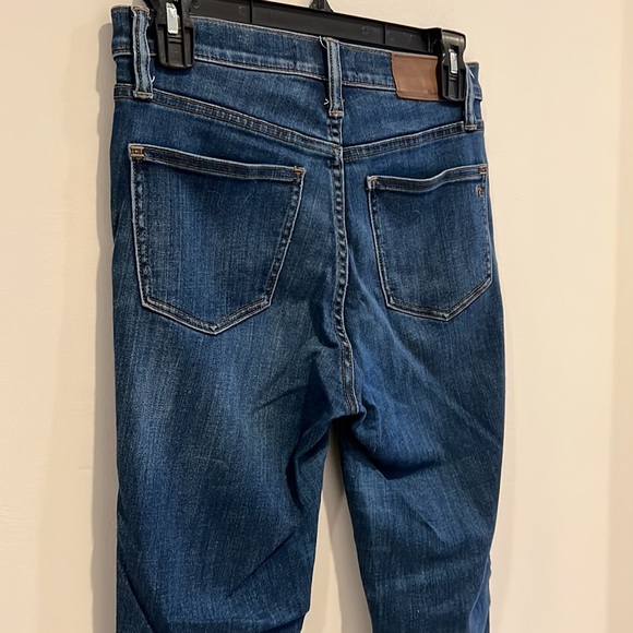Madewell 10" High-Rise Skinny Jeans in Danny Wash - Picture 5 of 7